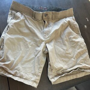 Stylish Men's Beige Shorts